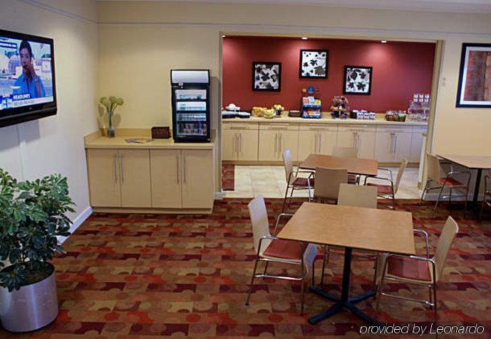 Towneplace Suites Фредериксберг Экстерьер фото